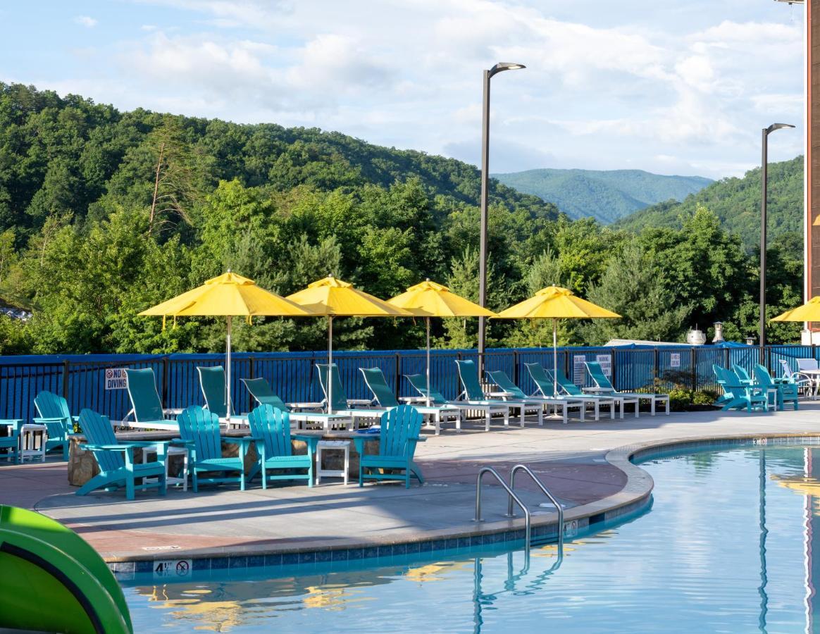 The Lodge At Camp Margaritaville Pigeon Forge Exterior foto
